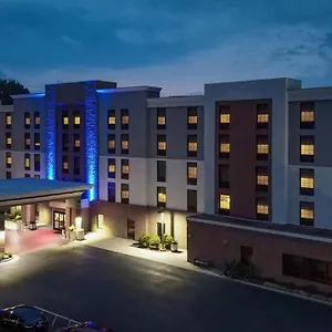 *** Hotel Express & By Ihg United States